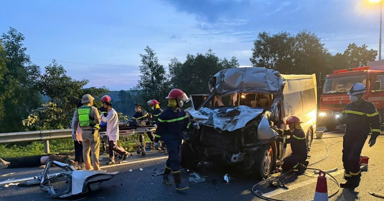 After deadly crash, Vietnam orders review of all expressways and highways