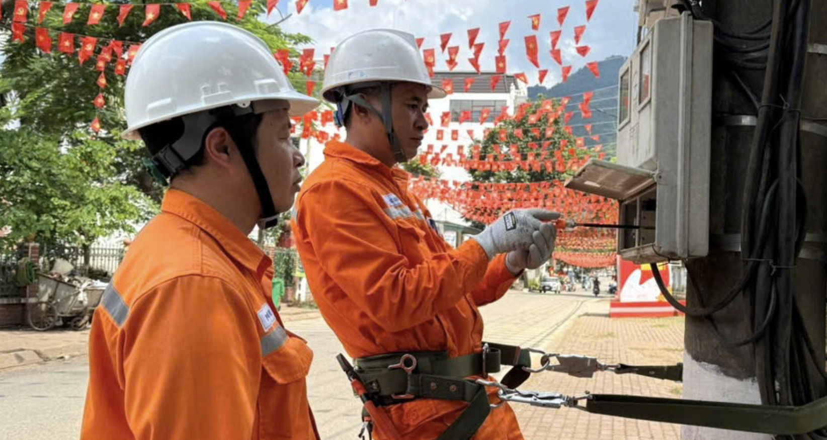 Vietnam to launch competitive retail electricity market by 2027