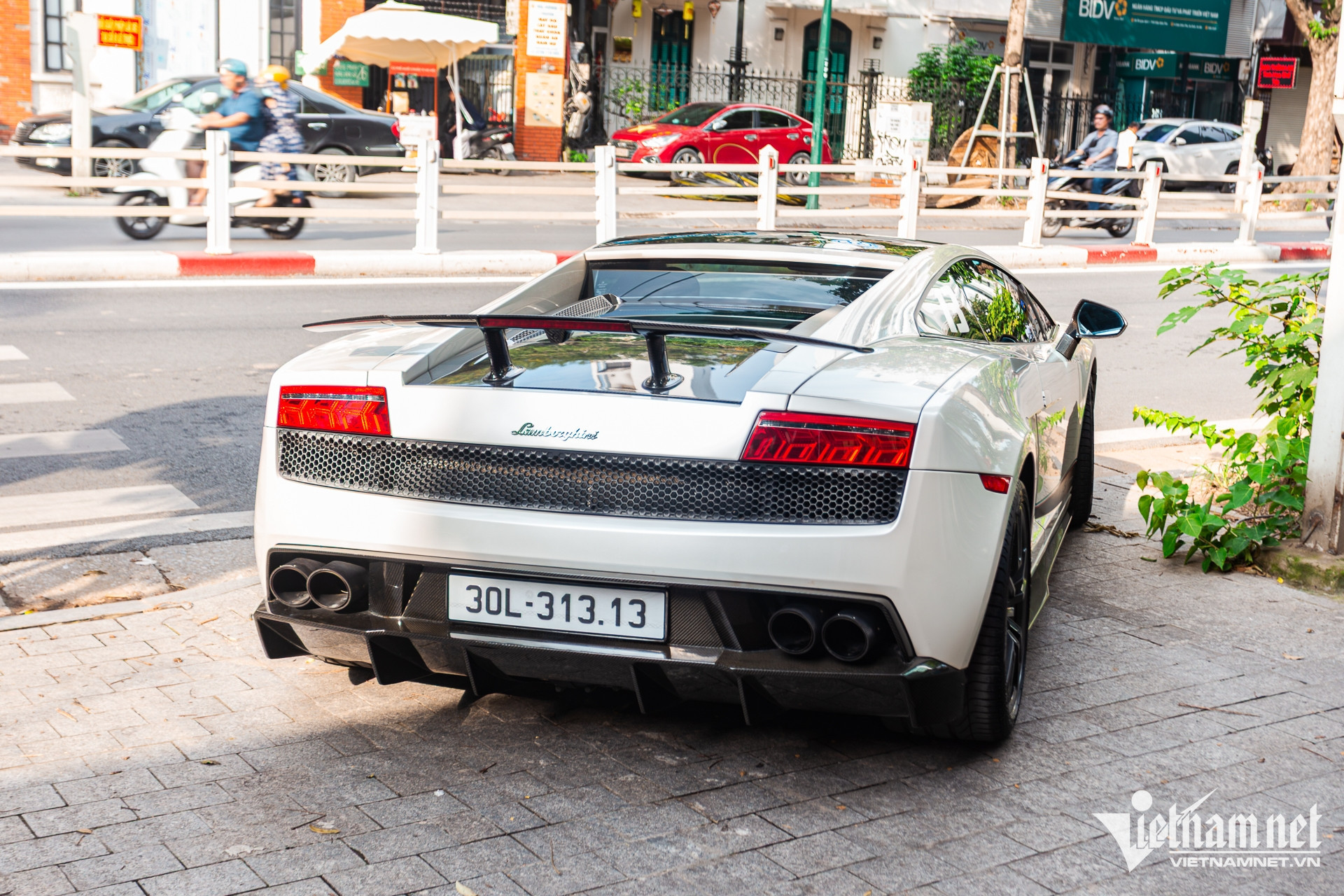 W-sieu xe 10.JPG.jpg