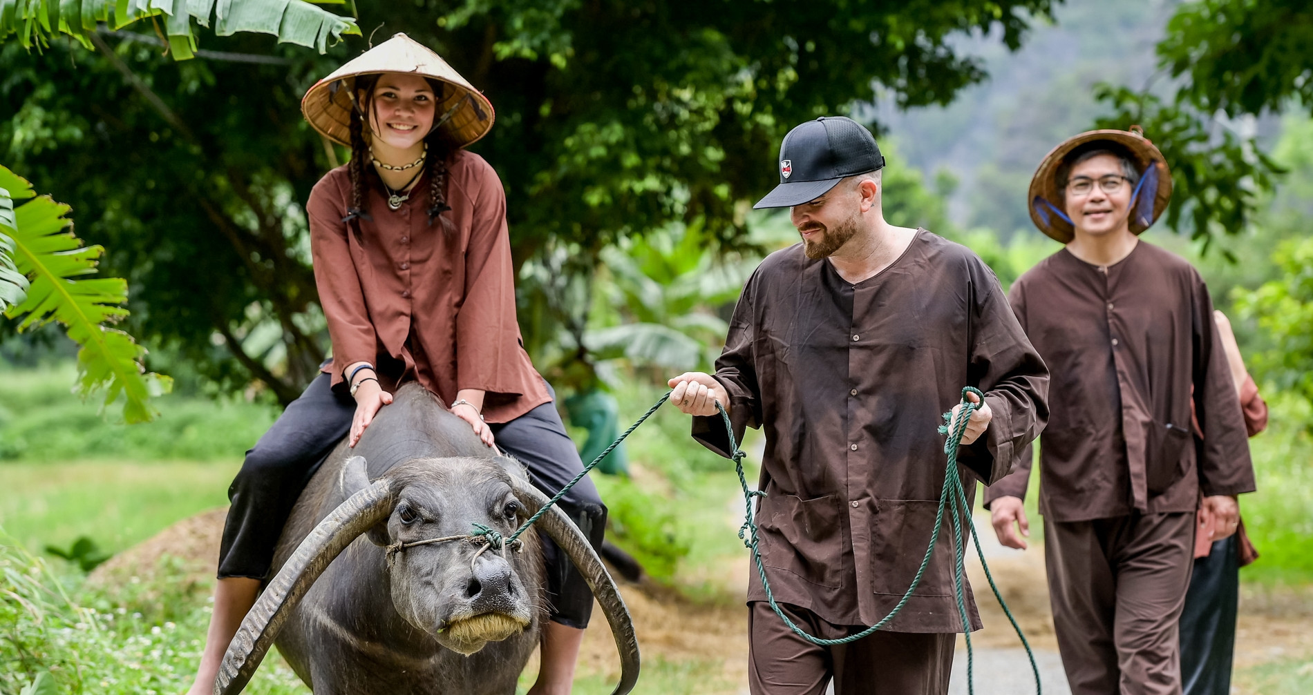 Vietnam tourism sets historic record, wins global awards in 2025