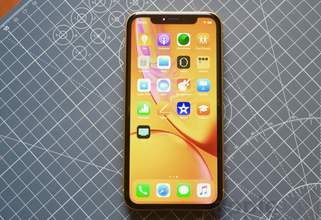 iPhone XS.png