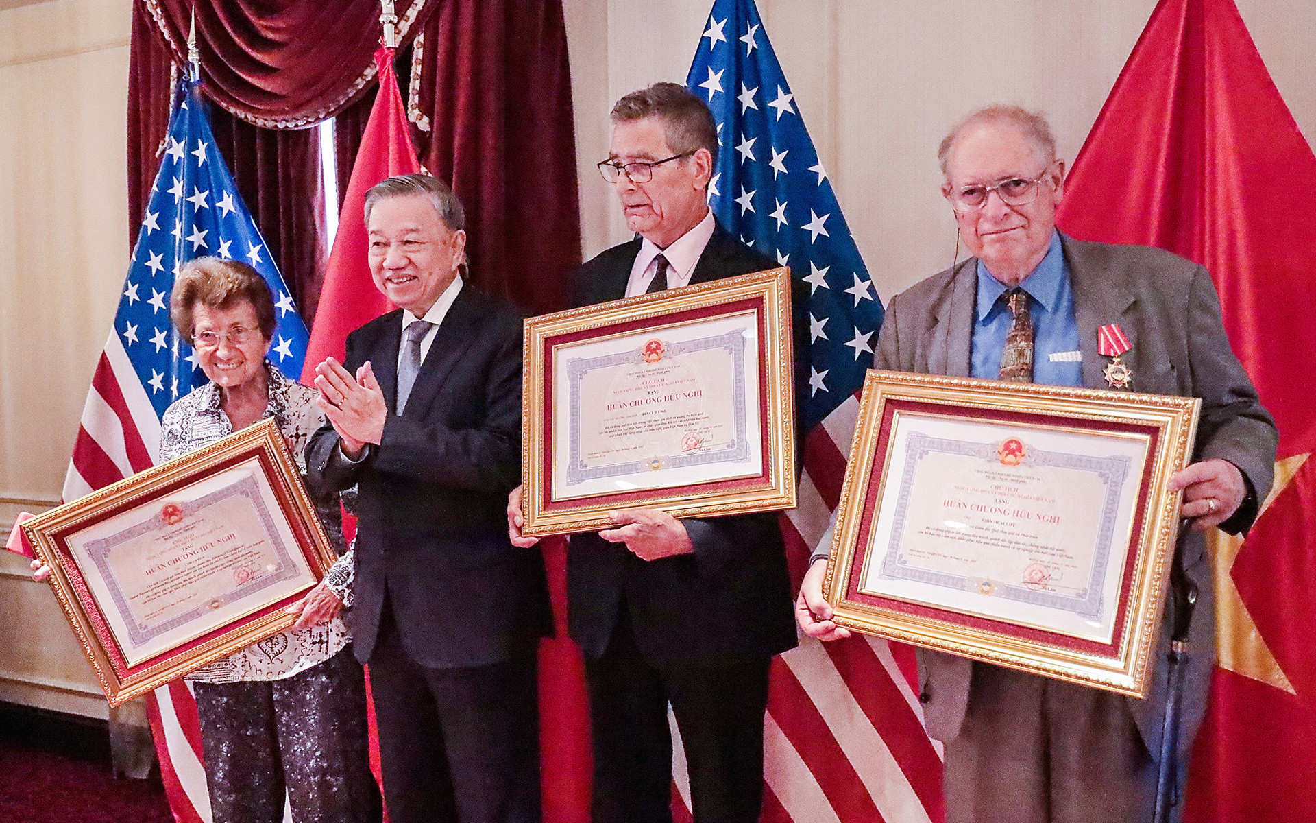 vnapotaltongbithuchutichnuoctolamgapgolanhdaodangcongsantochuccanhtavabanbehoaky7610657 1727075321757889173565.jpg