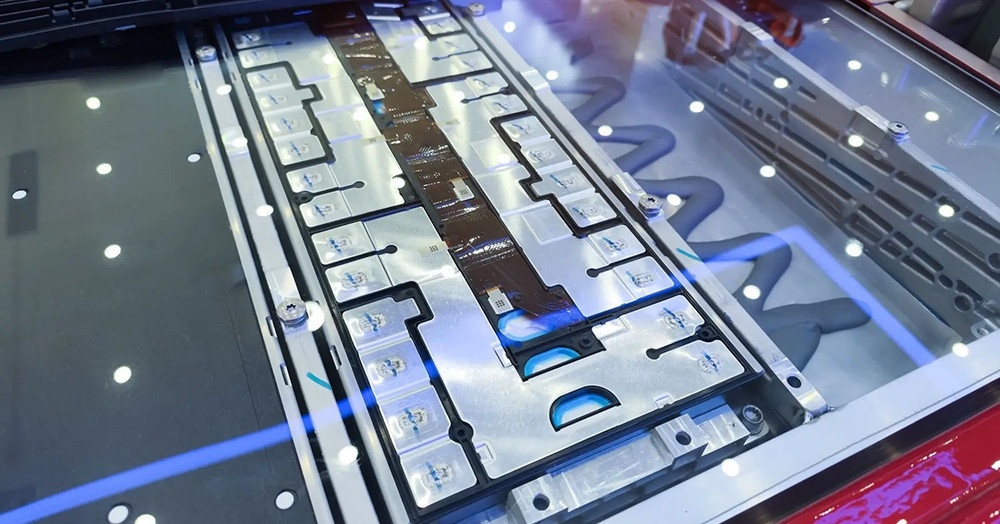 New lithium metal battery doubles energy density, reshapes EV future