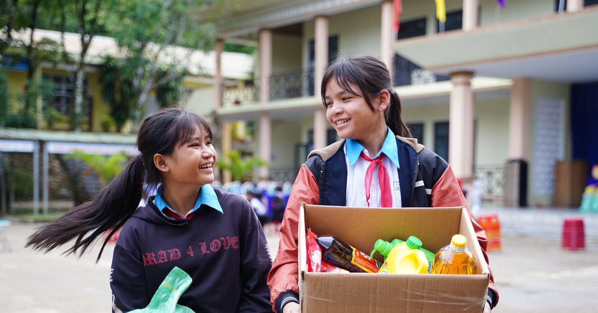 Government supports border-area students with meals and rice allowance