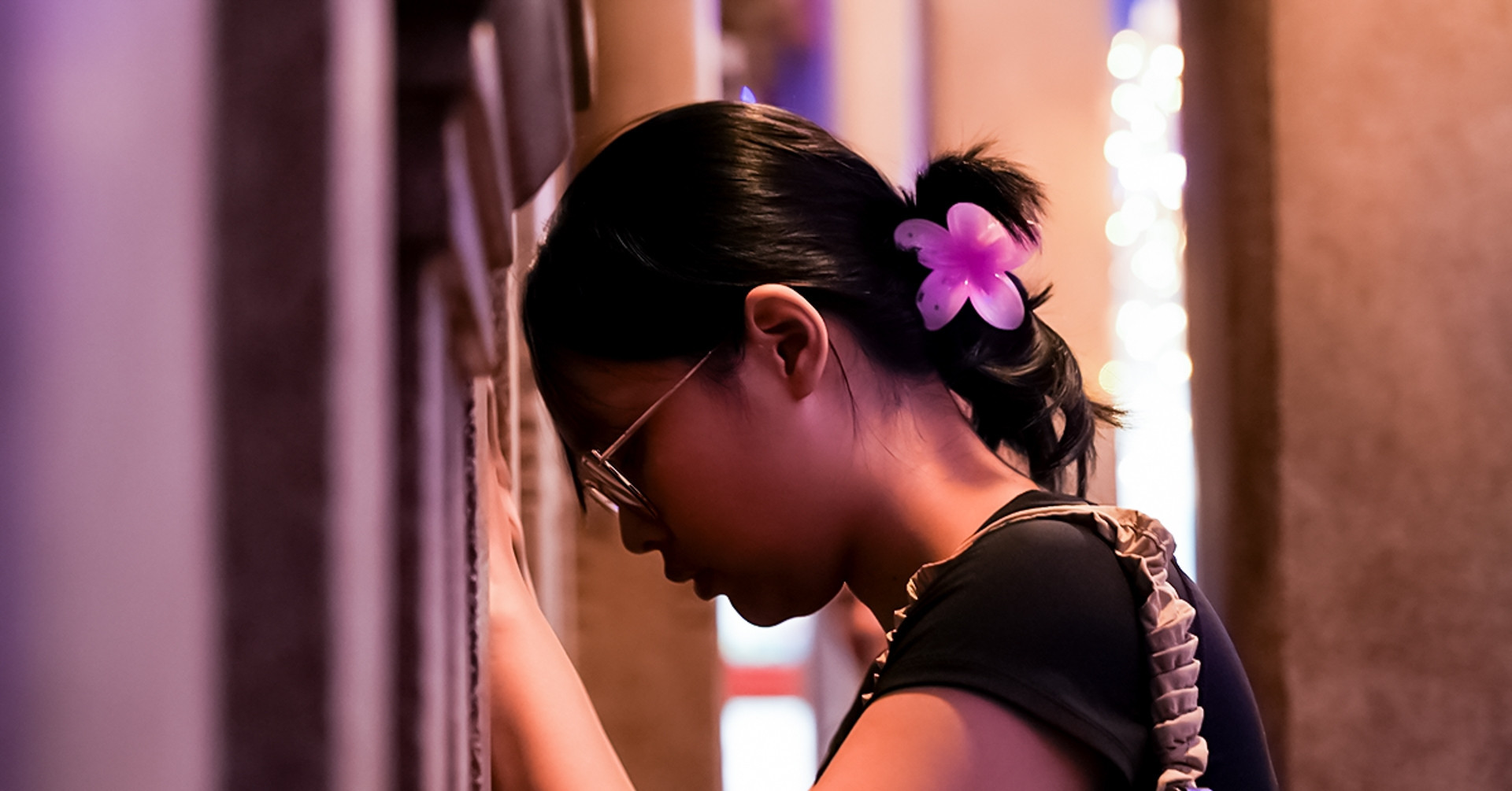 Daily fire offering and stone prayer rituals at Saigon’s 100-year-old temple