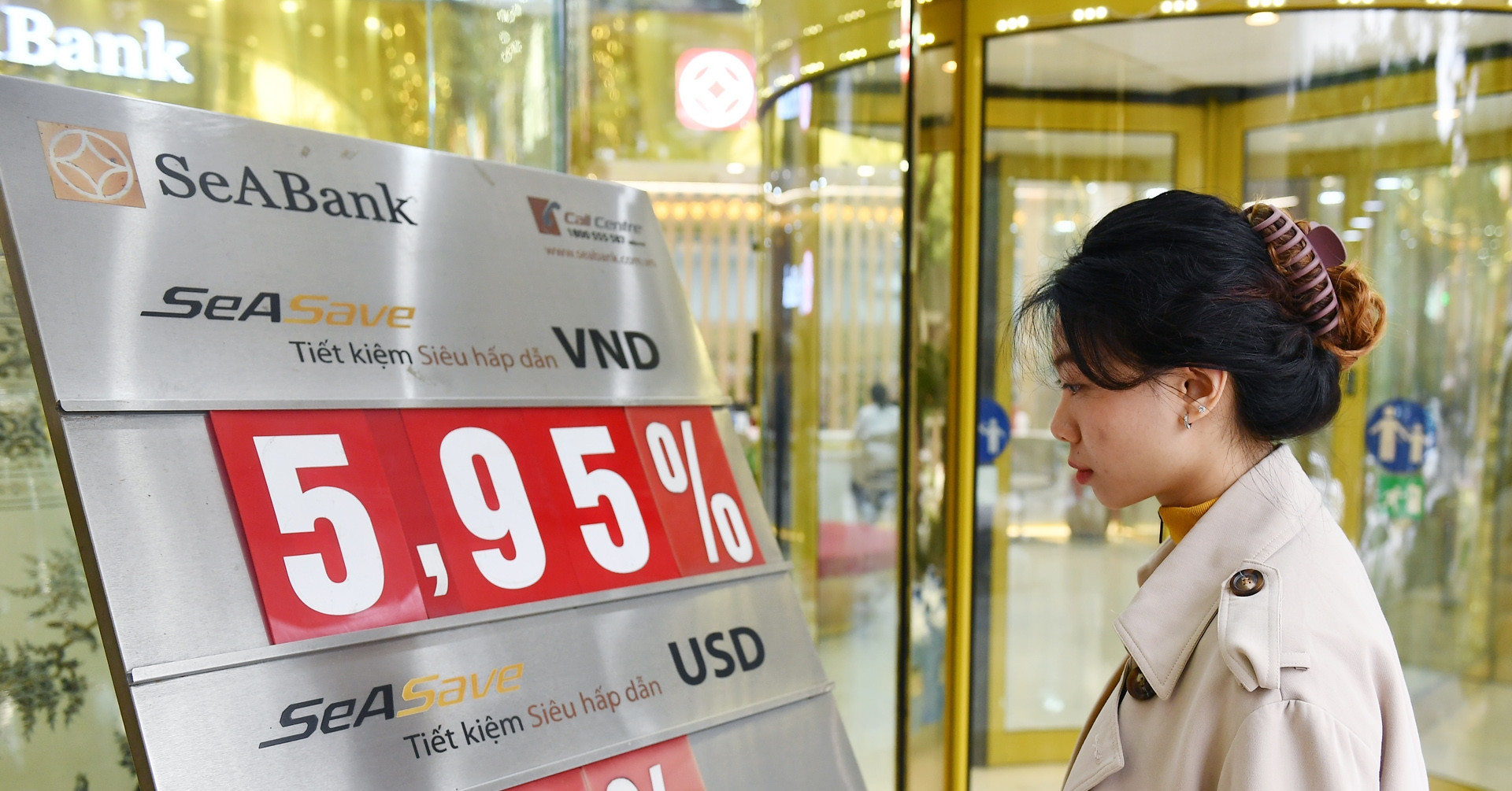 Liquidity pressure surges, Vietnam’s deposit rates rise again