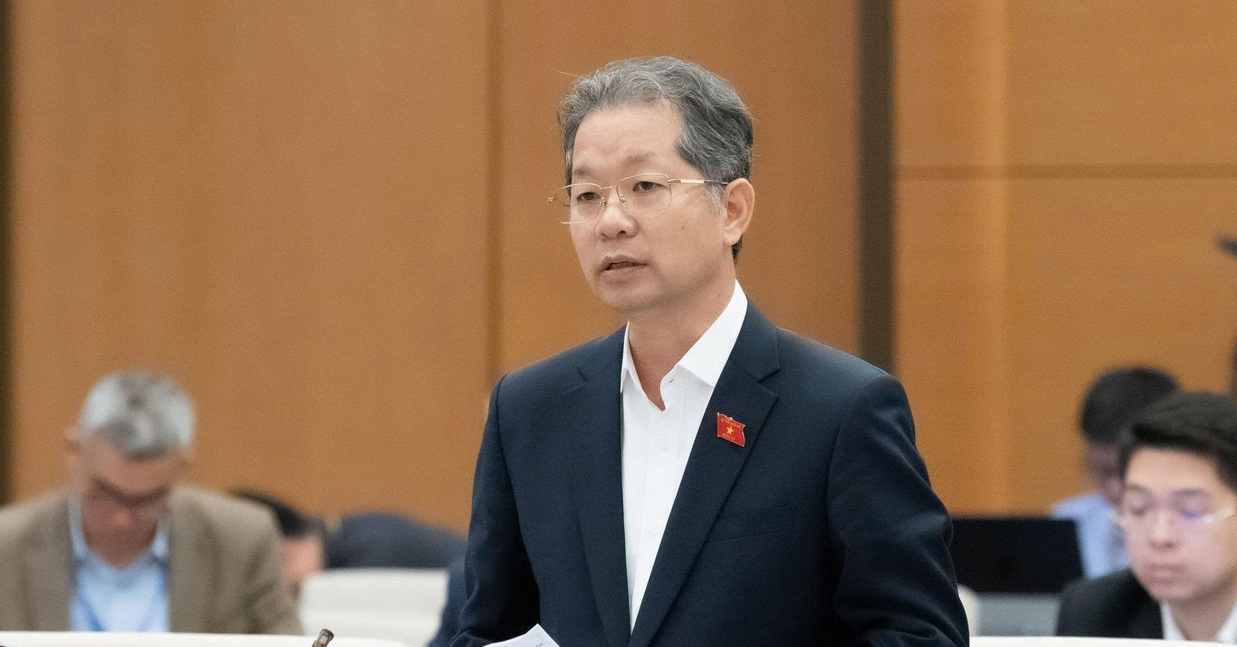 Vietnam proposes specialized court with option to appoint foreign judges