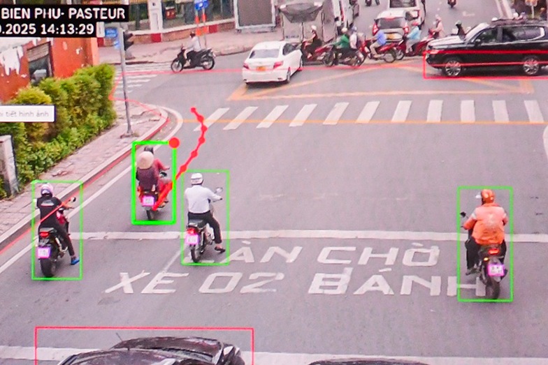 Danh sách ô tô, xe máy ở TPHCM vi phạm giao thông do camera AI phát hiện