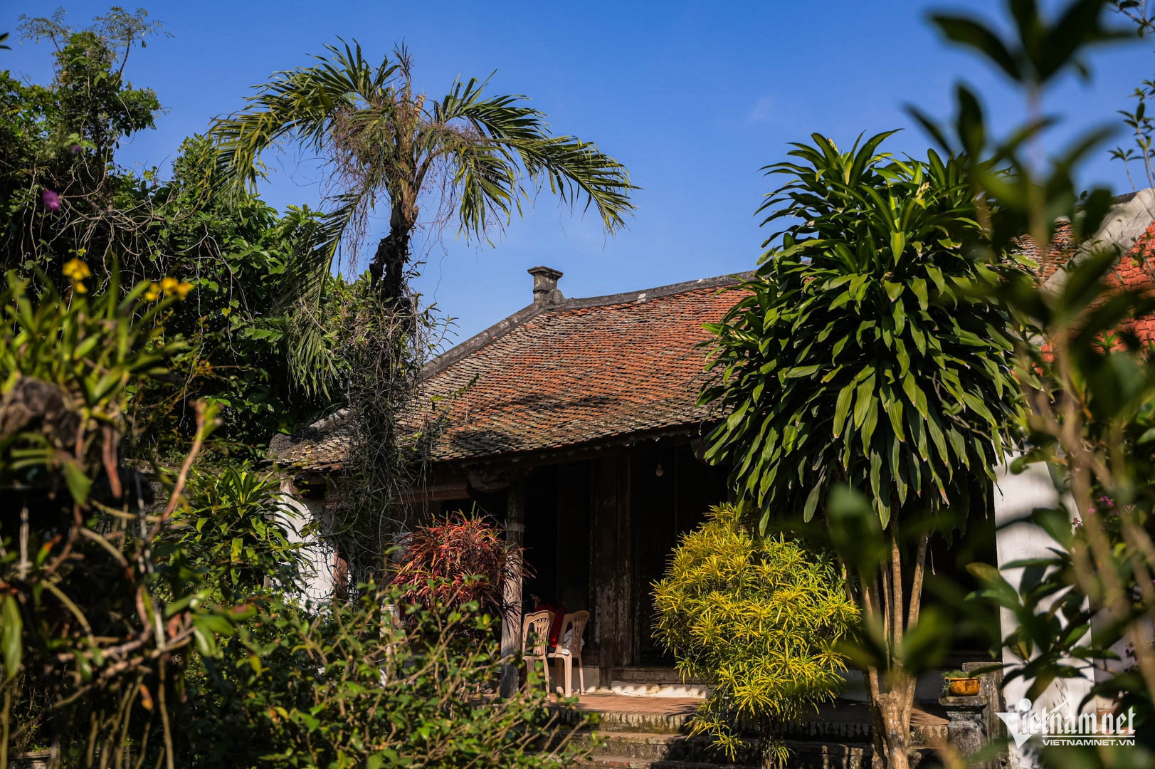 ancient house vietnam.jpg