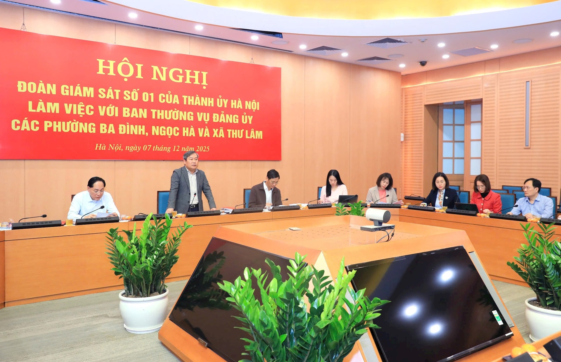 Hanoi eyes underground parking at parks and gardens to ease traffic woes