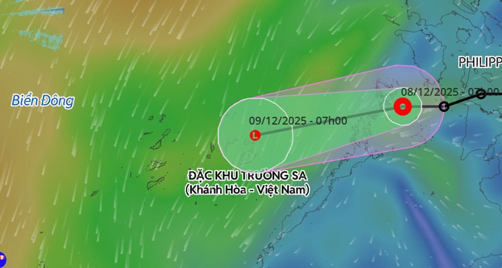 Tropical depression approaches East Sea, expected to weaken