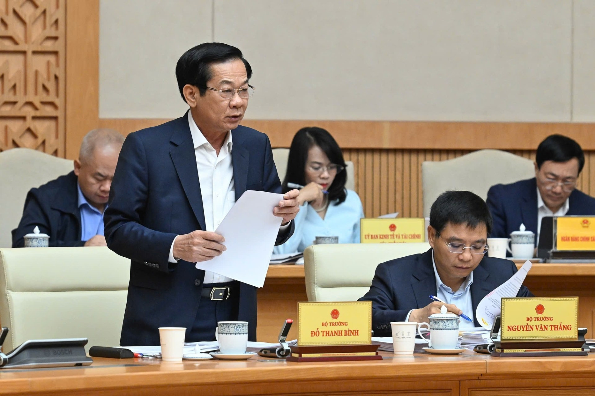 4,000 civil servants reassigned to commune level under new gov’t structure