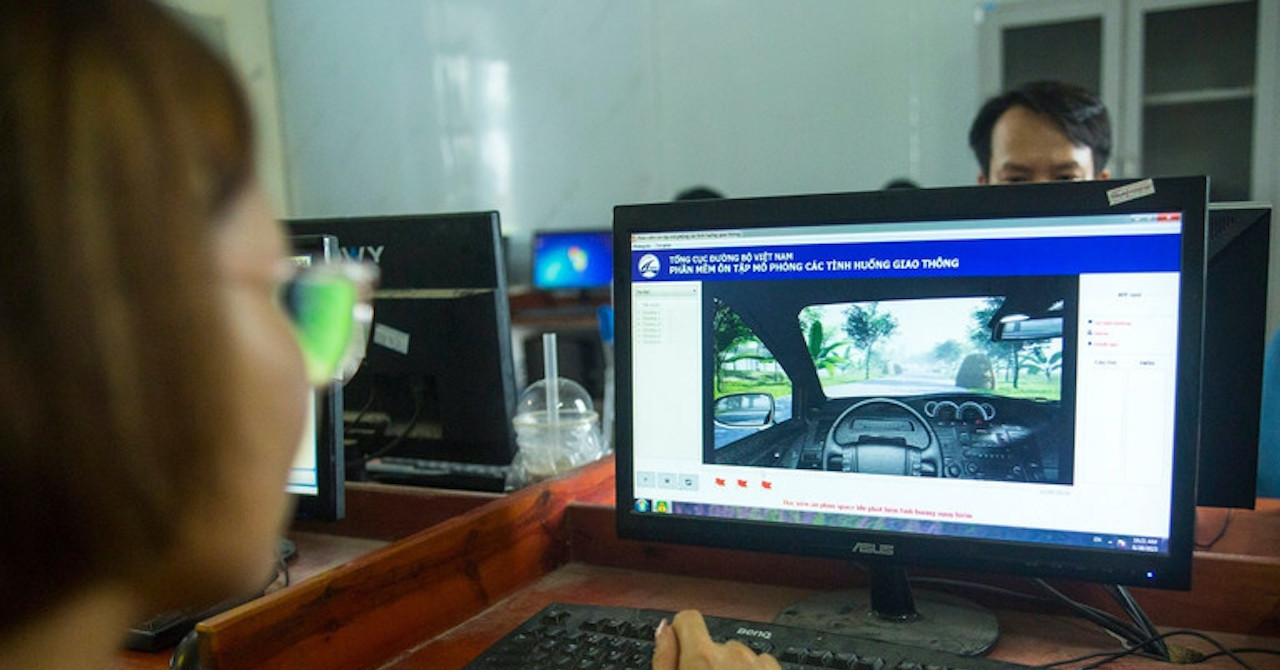 VN to shift driving license management to Public Security Ministry by Feb 19