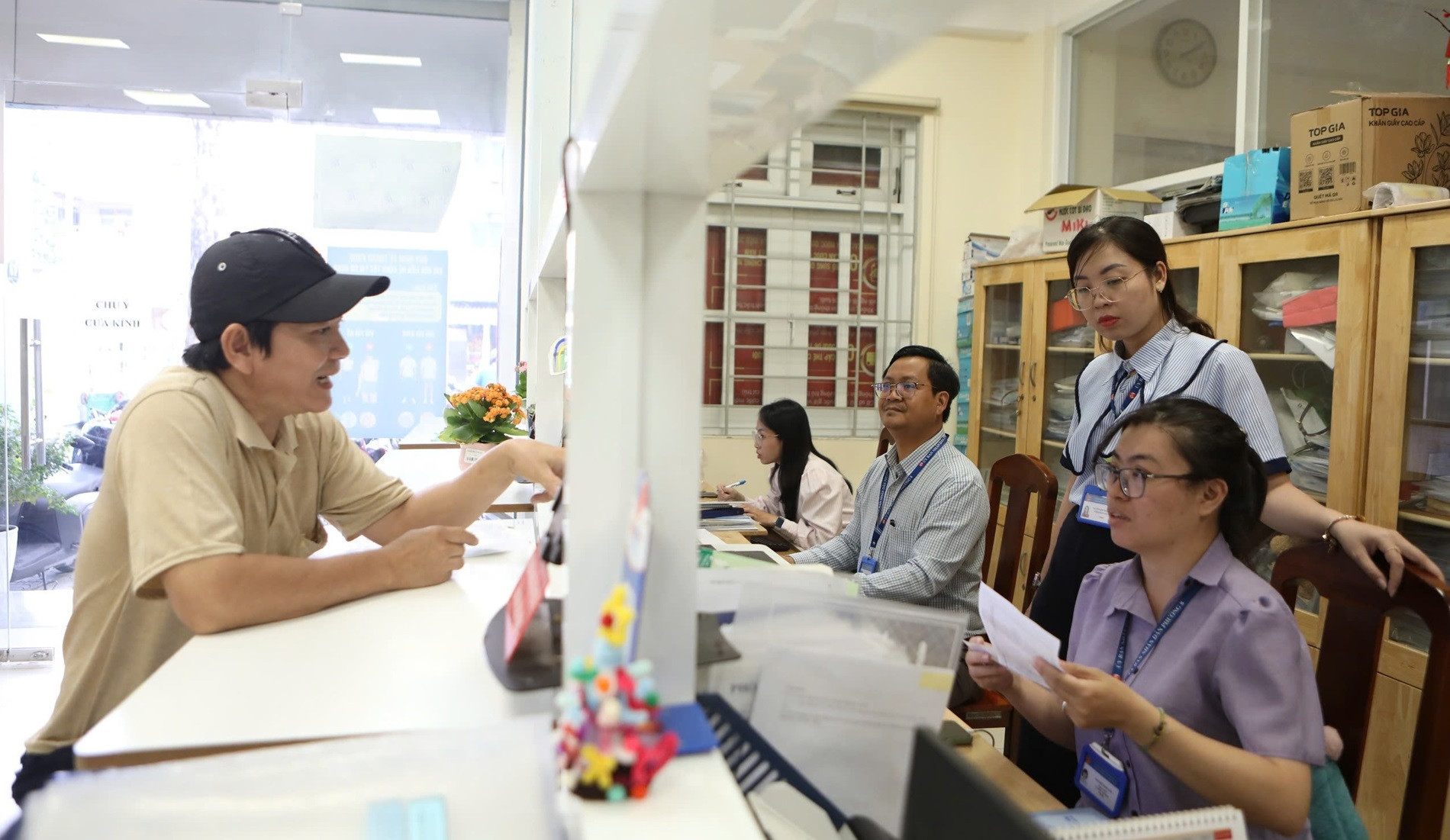 resolution PhuongQuyen.jpg