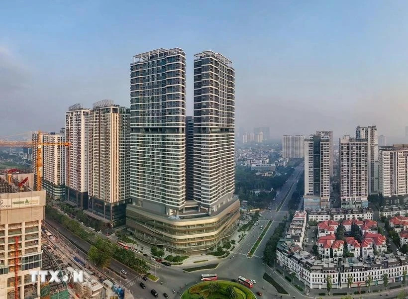 Insiders sketch out two scenarios for Vietnam’s real estate market in 2025