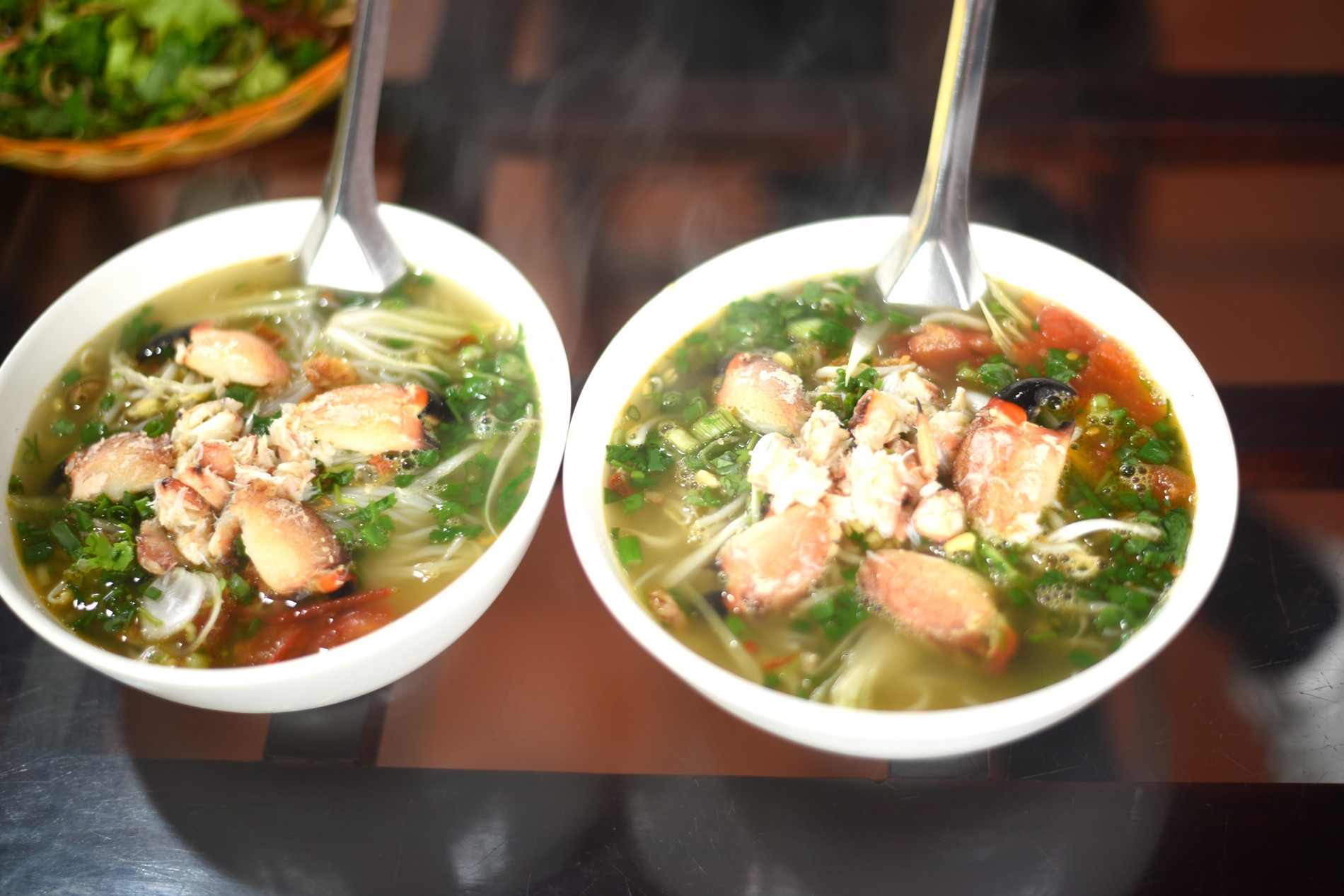 Local specialty with unusual name satisfies food cravings in Quang Ninh