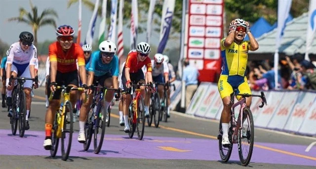 Vietnamese cyclist claims silver at Asian Road Cycling Championships 2025