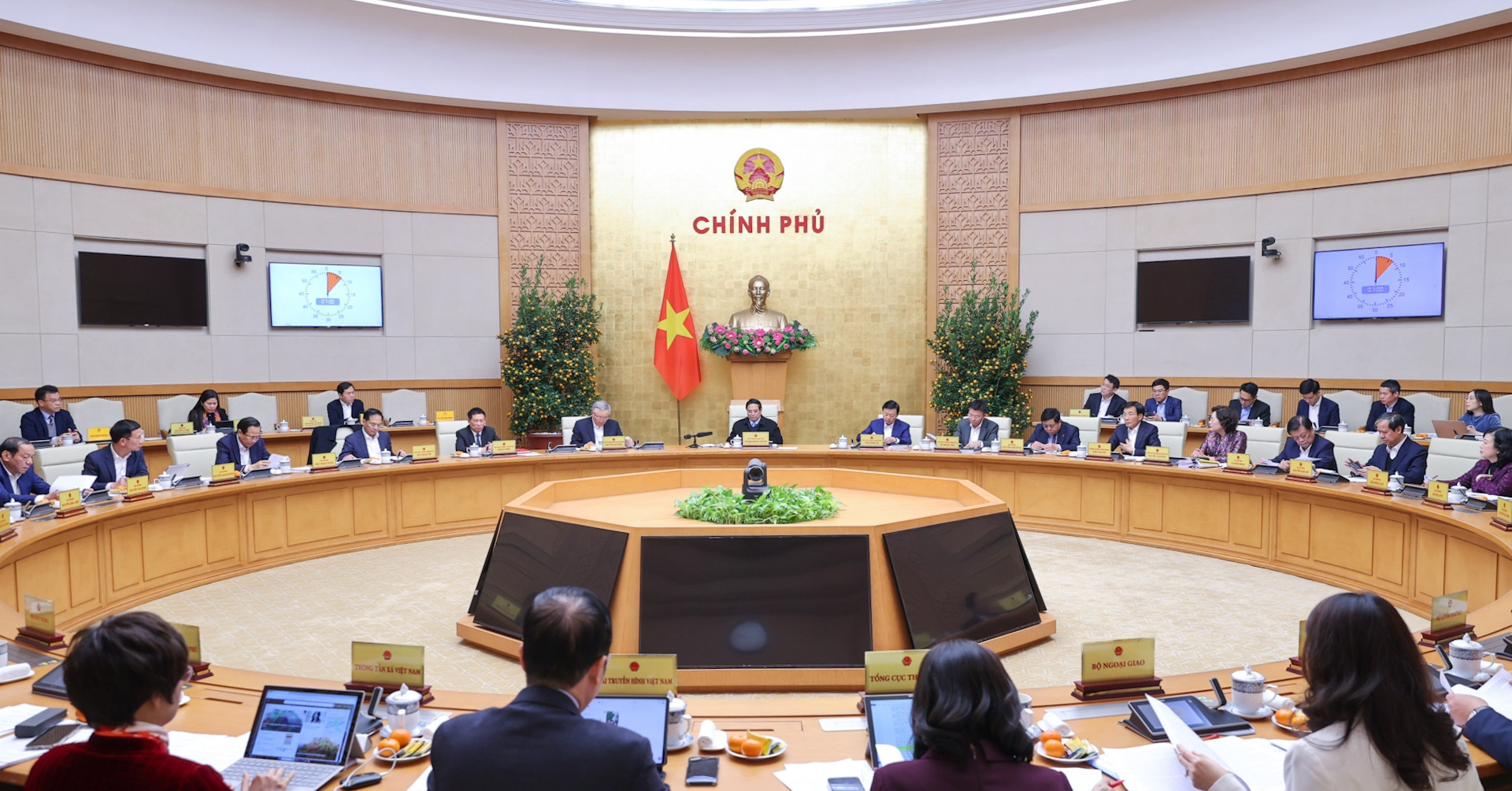 Vietnam streamlines government structure, reducing ministries to 17