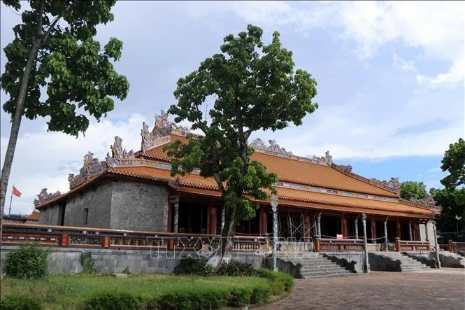 Thai Hoa Palace digitalisation to preserve image database