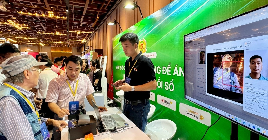 Ho Chi Minh City prepares to implement a fully digital government in 2025