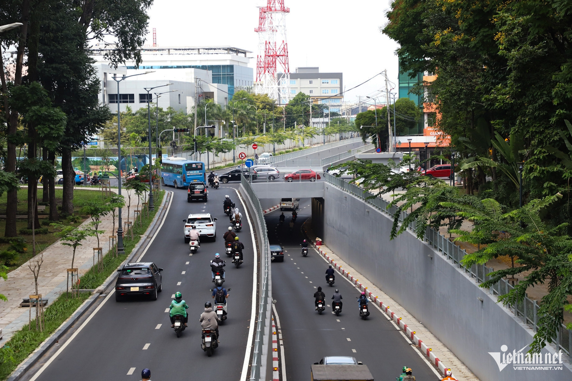 w img 4592jpg 66704 72727.jpg