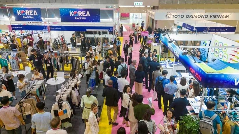 Vietnam’s international textile fair features over 500 booths