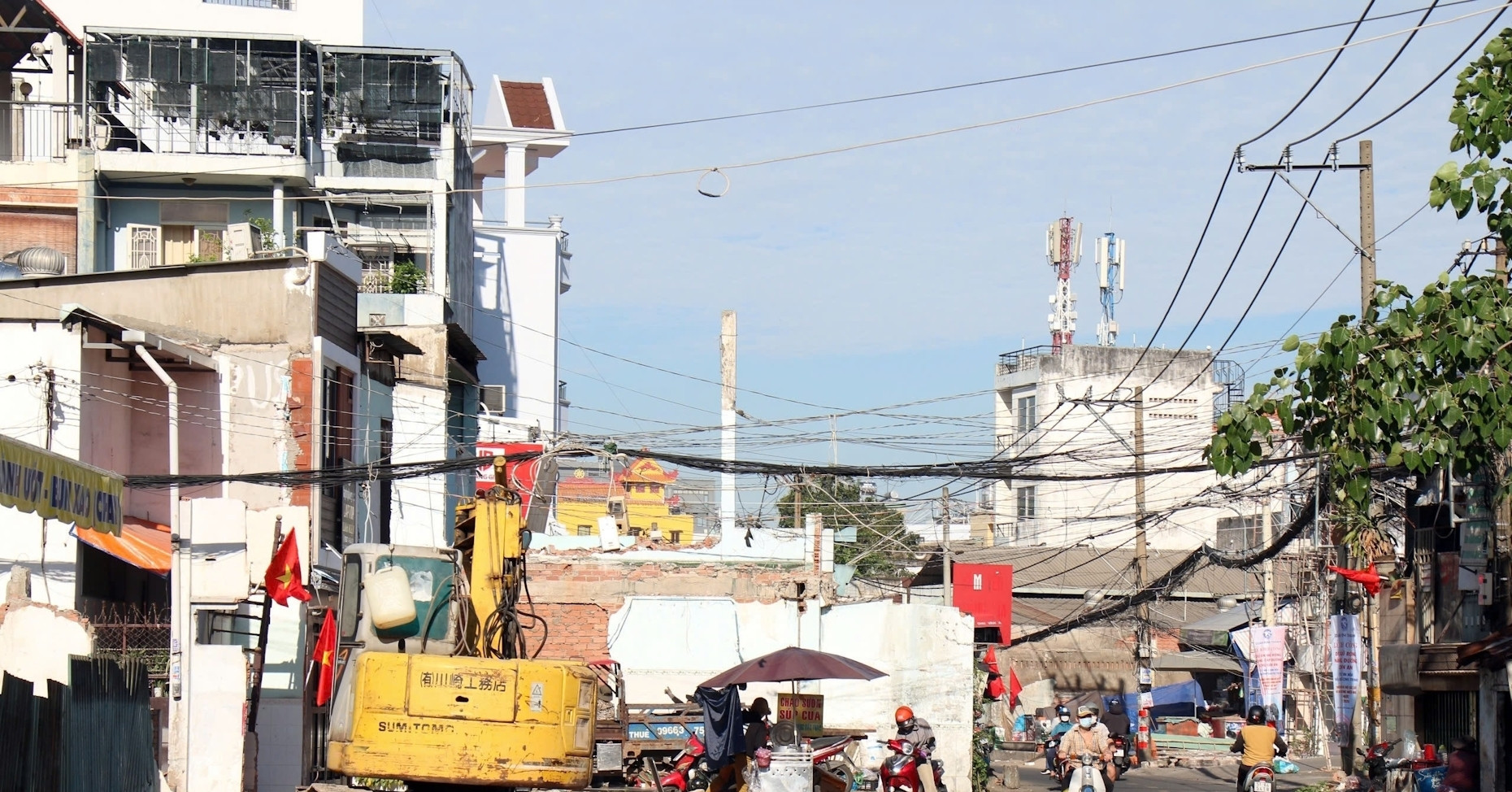 Ho Chi Minh City launches $42 million project to expand key gateway road