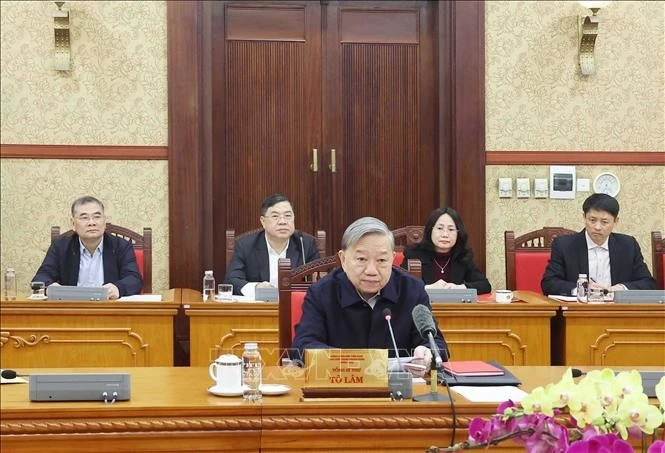 Party chief requires immediate resumption of work after long Tet holiday