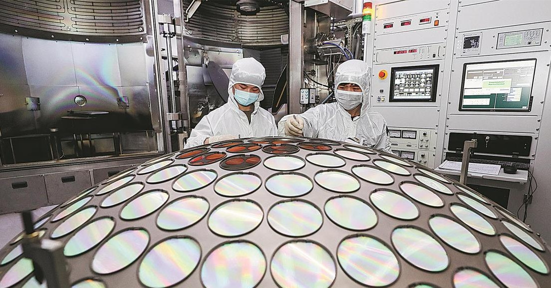 Vietnam pushes for semiconductor and AI research as part of tech transformation Vietnam pushes for semiconductor and AI research as part of tech transformation