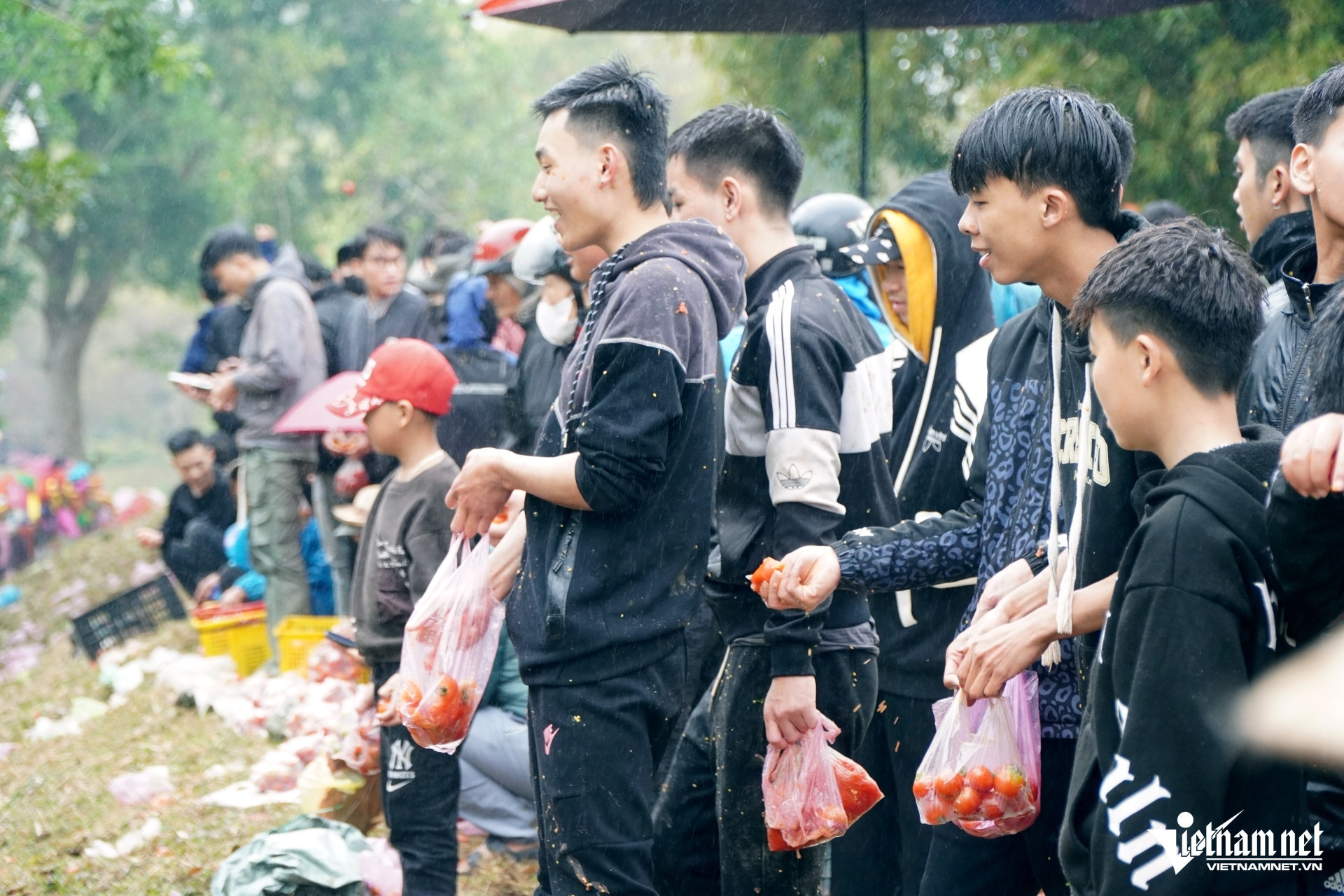 w a3nu sinh thanh hoa khoc thet jpg 66642.jpg