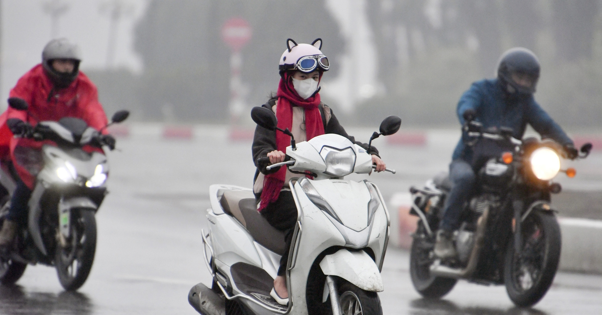Northern VN to experience prolonged drizzle and humidity, Hanoi warms to 28°C