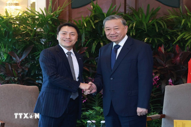 tong bi thu to lam doanh nghiep singapore 4.jpg