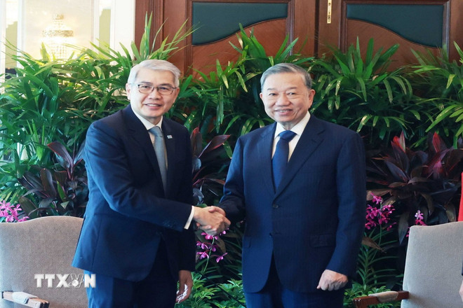 tong bi thu to lam doanh nghiep singapore 6.jpg