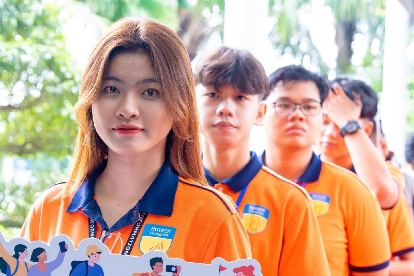 How many higher education establishments should Vietnam have?