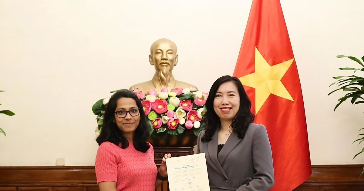 Financial Times granted licence to reopen Vietnam bureau