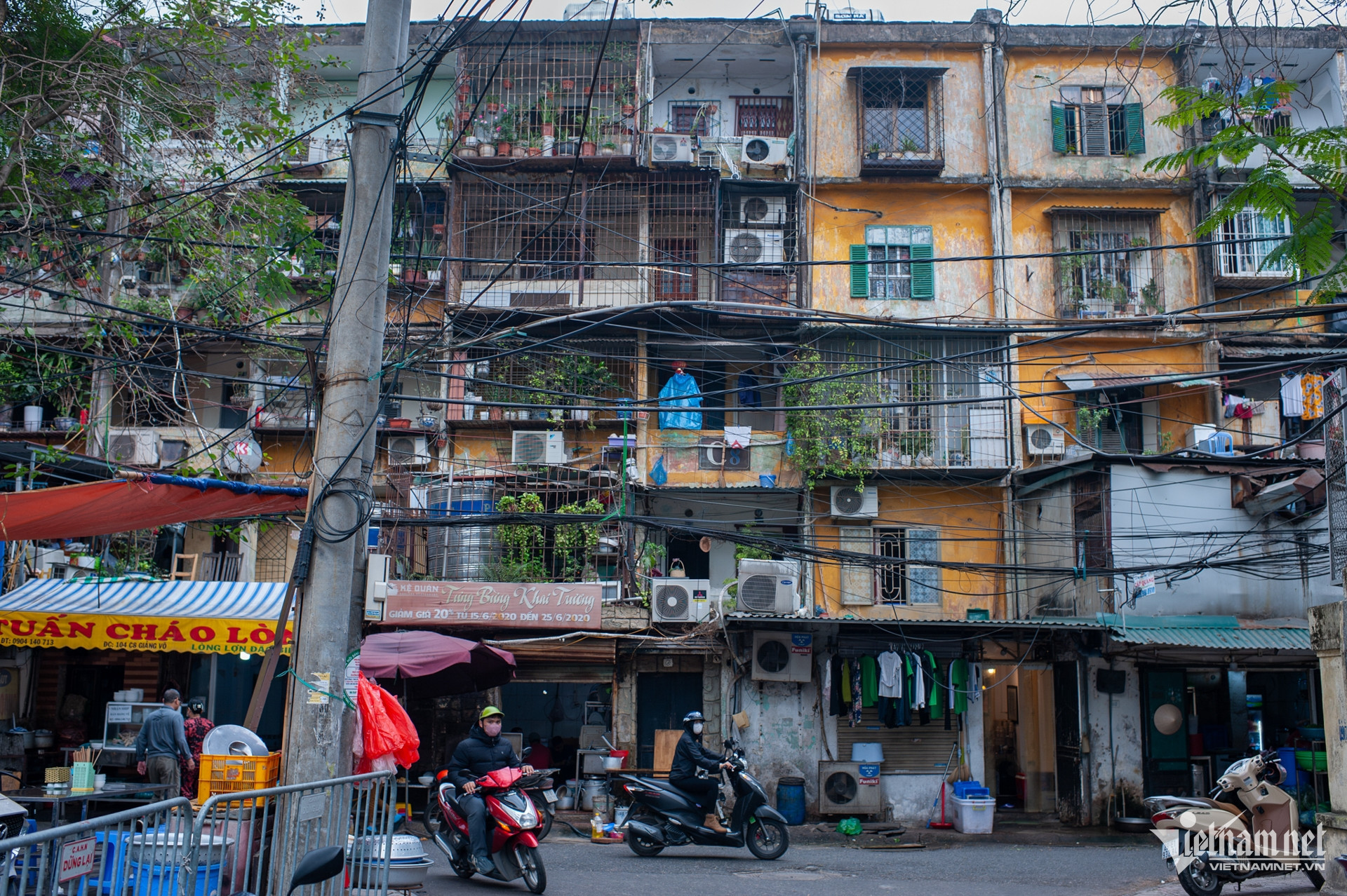 hanoi old apartments12.jpg