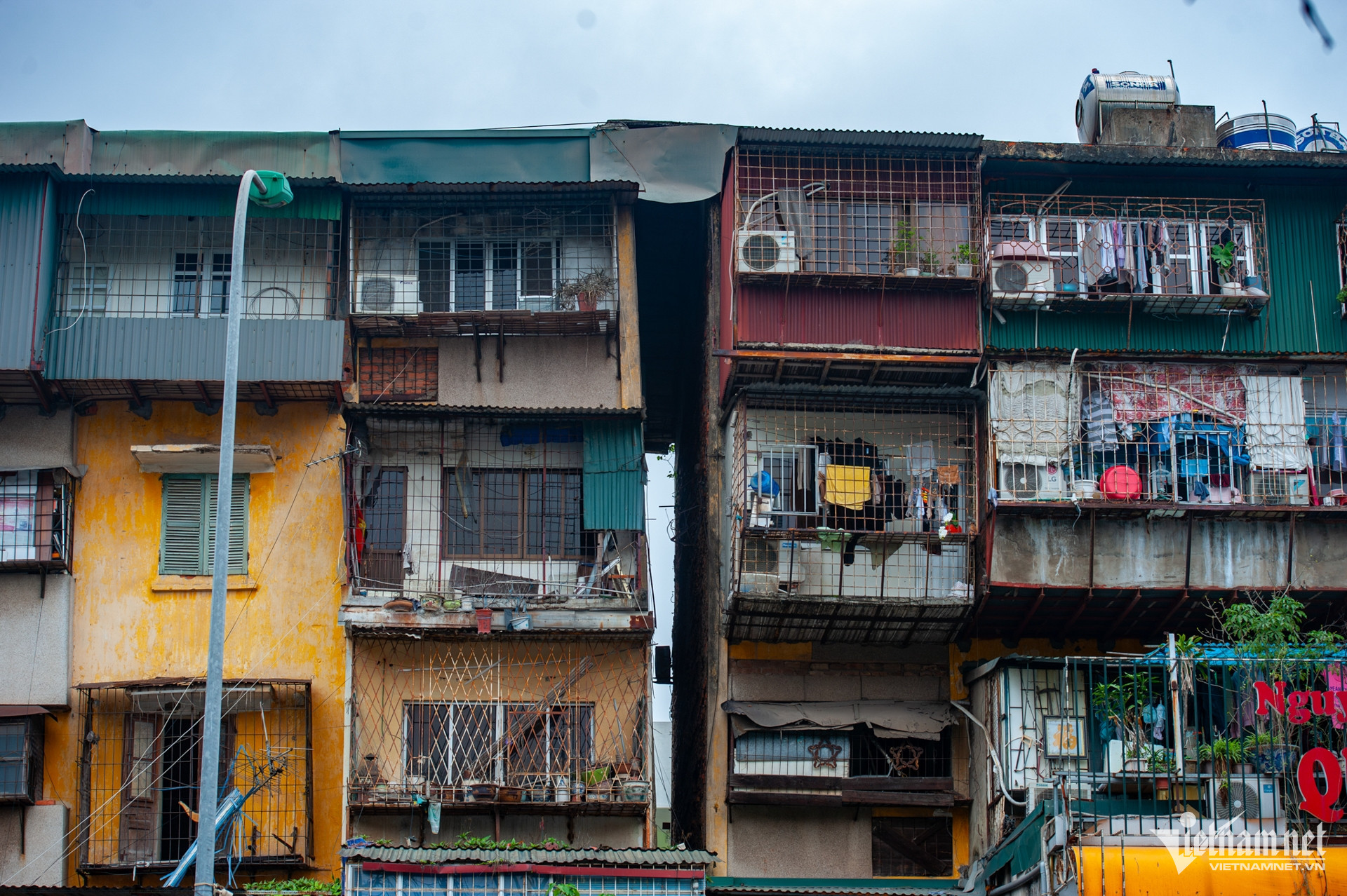 hanoi old apartments17.jpg