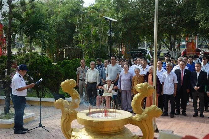 Ceremony held to commemorate 64 fallen naval officers, soldiers in Gac Ma battle