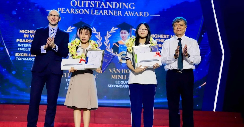 Vietnamese student achieves world’s highest math score in international exam