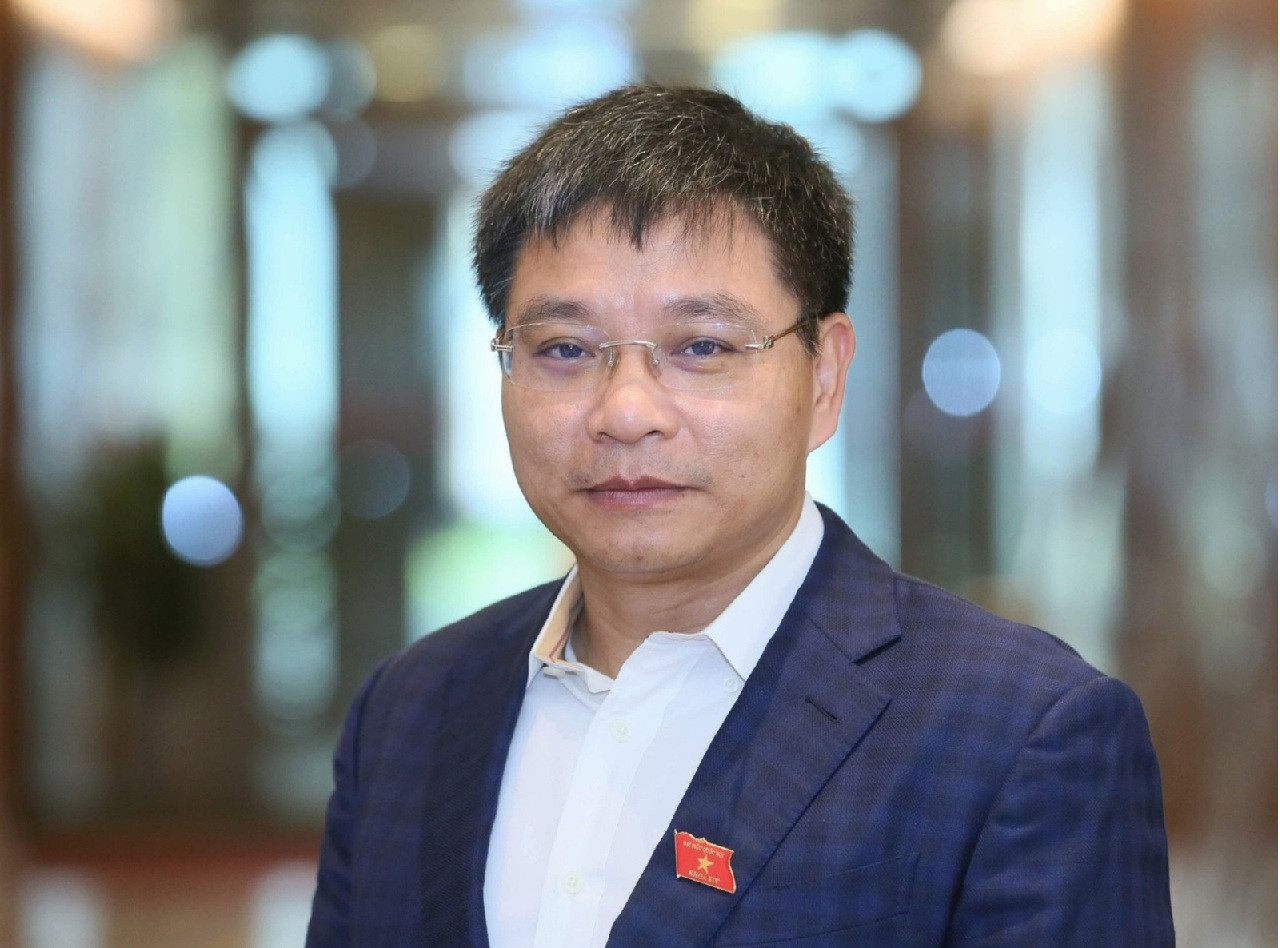 finane minister thang.jpg