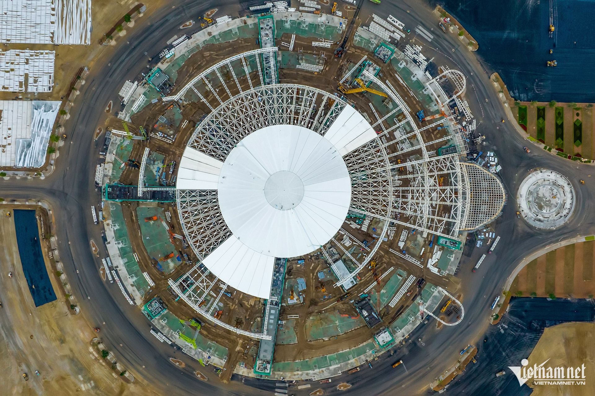 vietnam exhibition center2.jpg