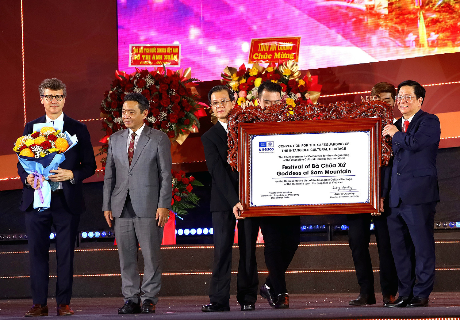 Vía Bà Chúa xứ núi Sam.JPG