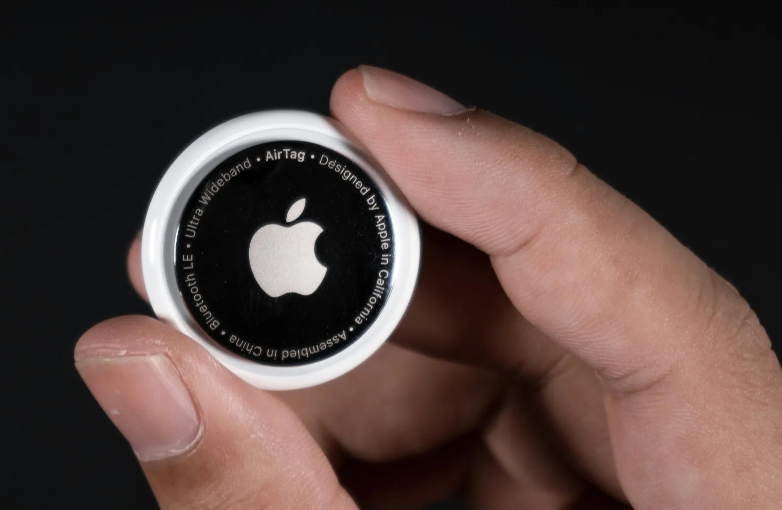 AirTag 2.jpg