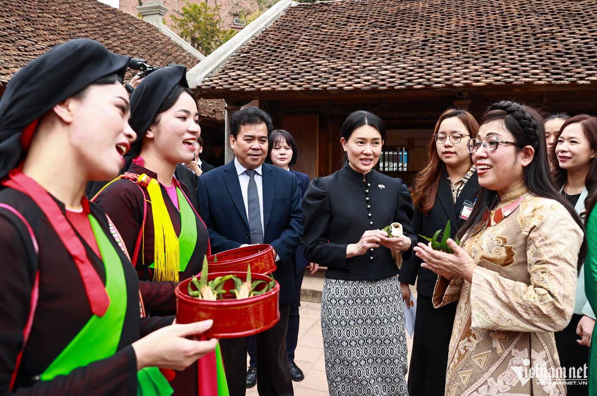 vietnam singapore7.jpg