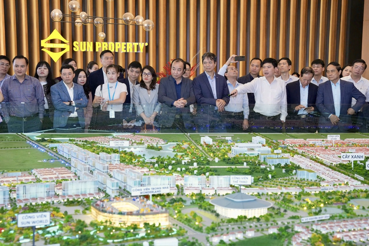 đai hoc kinh te.jpg