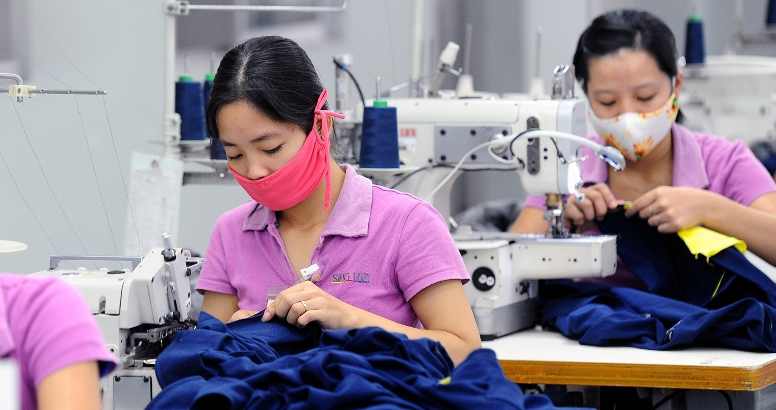 Vietnam’s minimum wage falls short of living costs