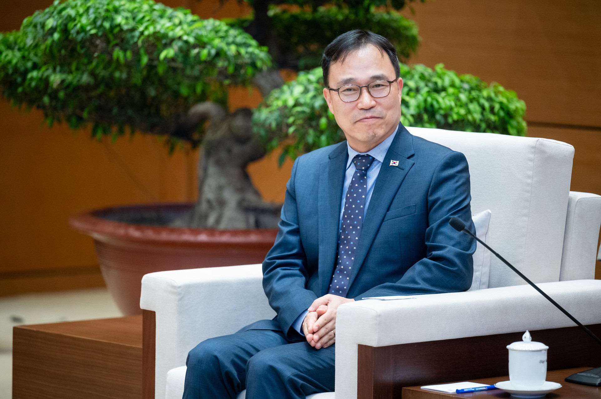 korean ambassador to vietnam.jpg