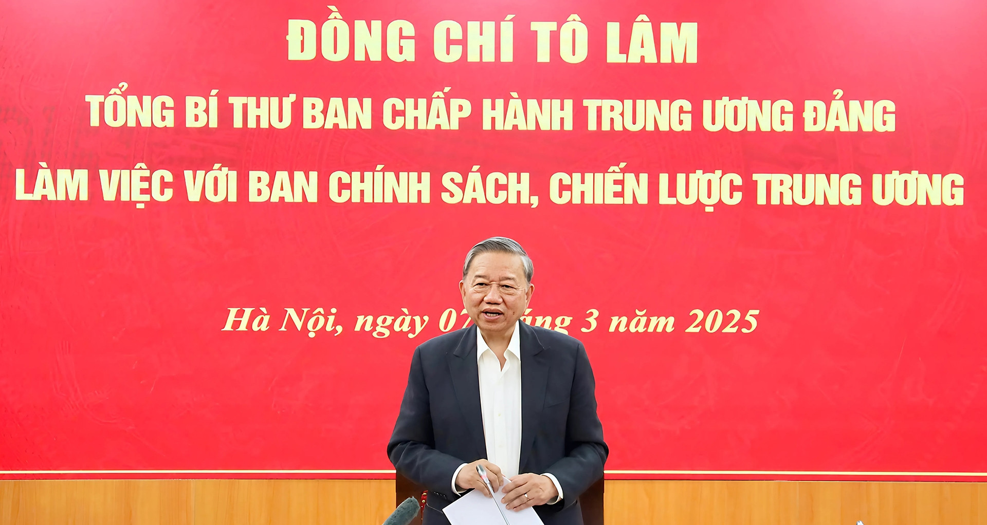 General Secretary calls for clear strategy to boost Vietnam’s private sector