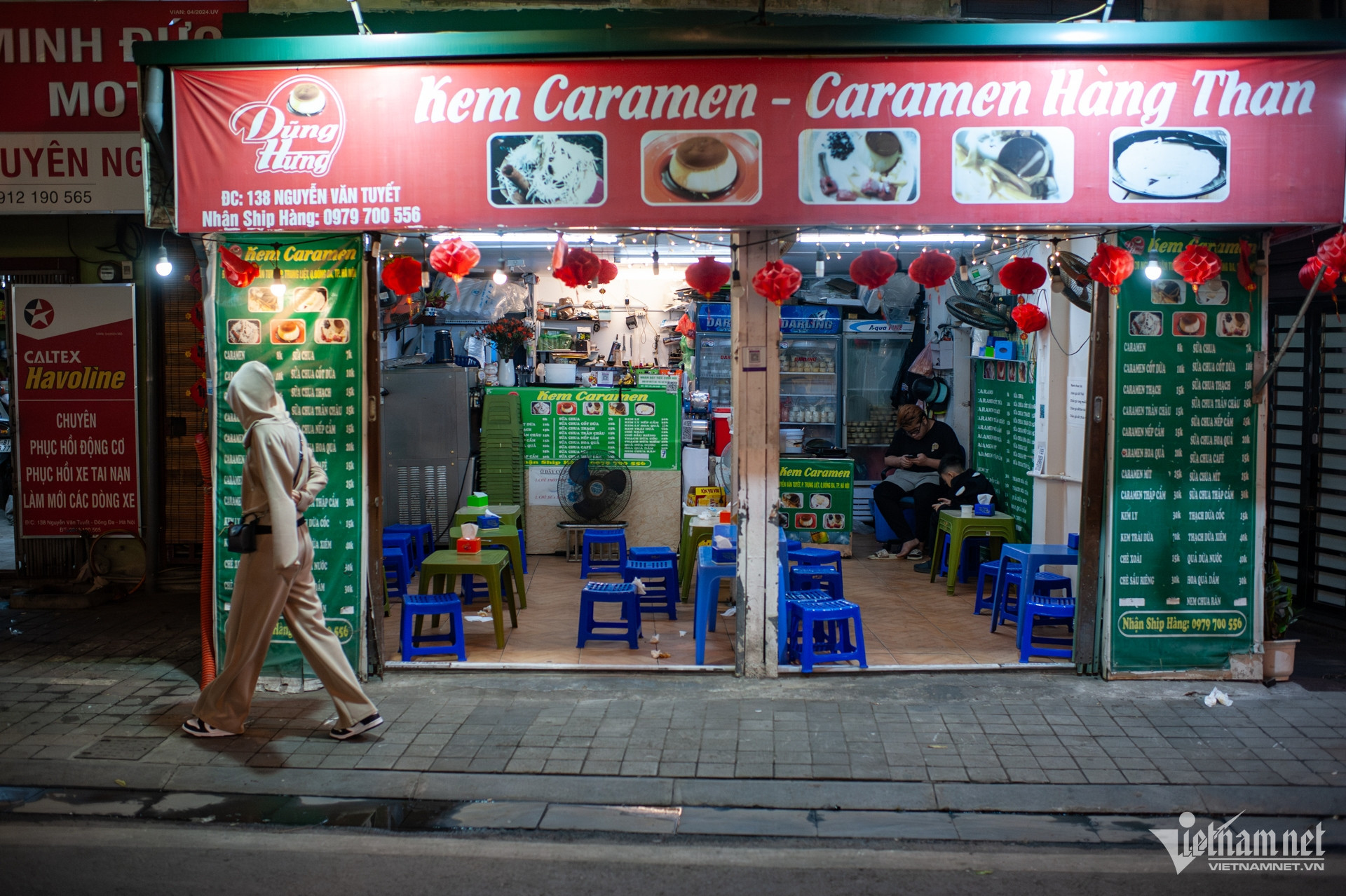 hanoi pedestrian road10.jpg