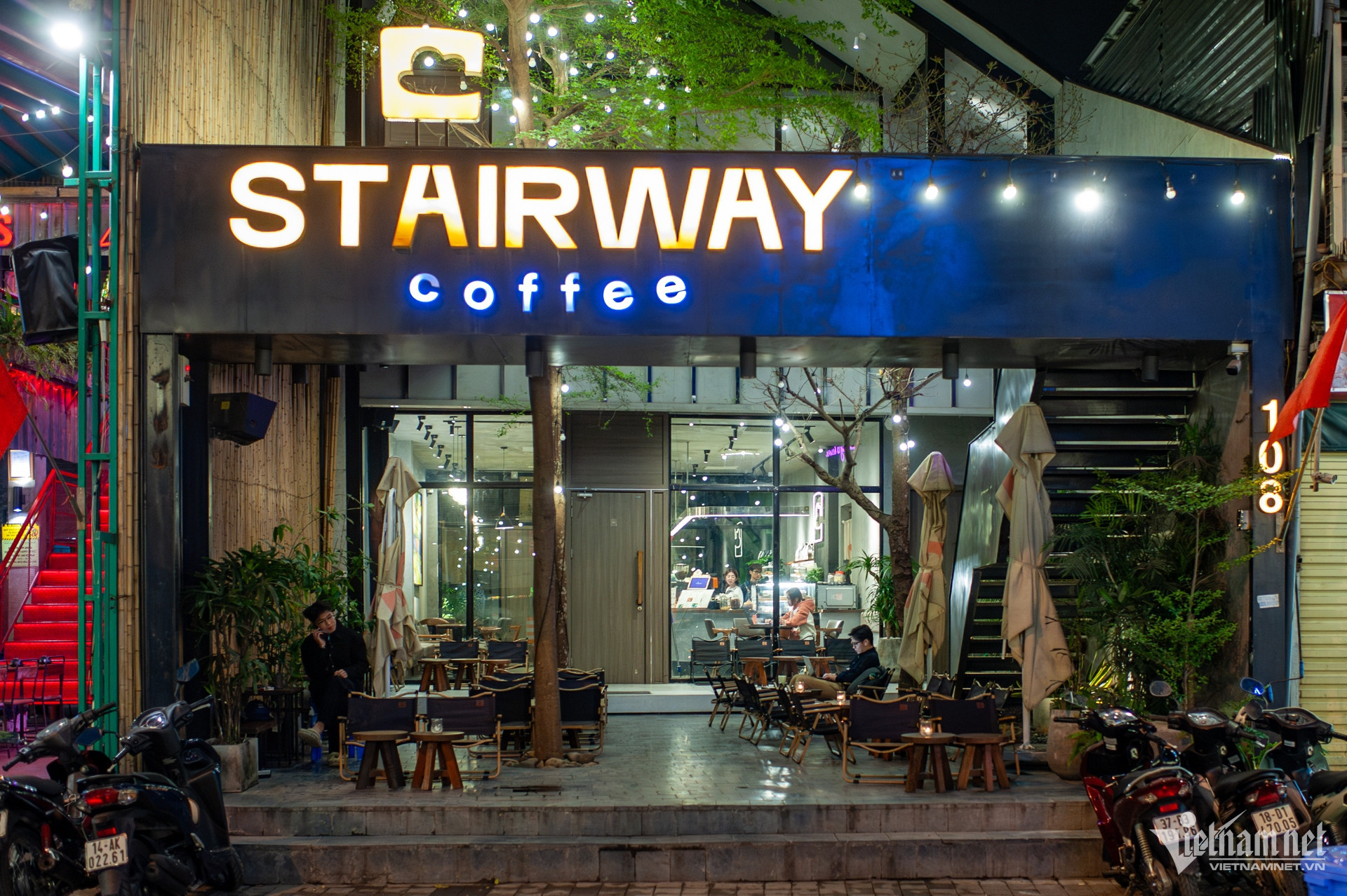 hanoi pedestrian road7.jpg